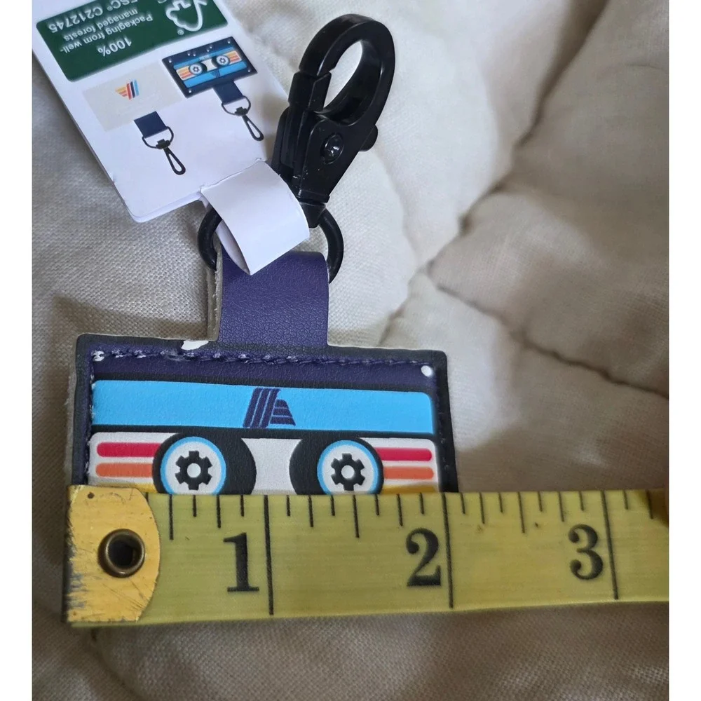 Aldi Keychain‎ Quarter Holder OS Collectible Blue NEW Retro Cassette Tape Cart